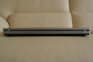 Lenovo ThinkPad Edge 13: Zadní strana